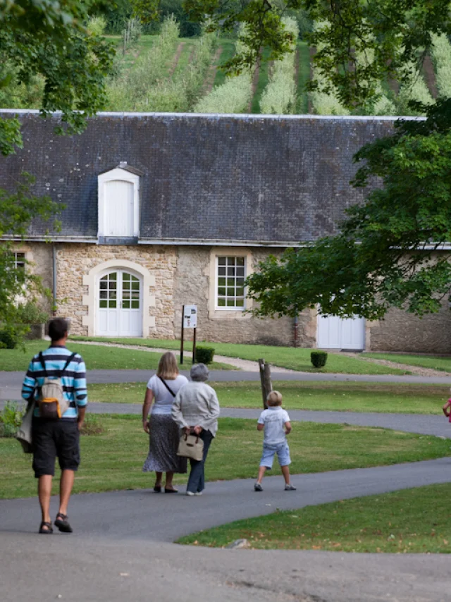 Parc de Pescheray au Breil-sur-Merize (72)